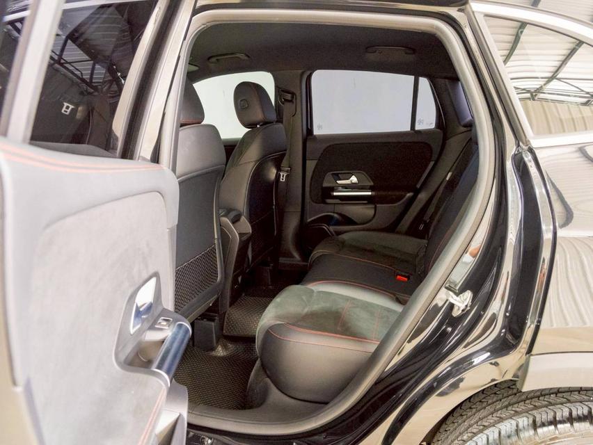 Mercedes-Benz GLA 200 1.3 AMG DYNAMIC (W247) ปี 2020 จด 2022 18