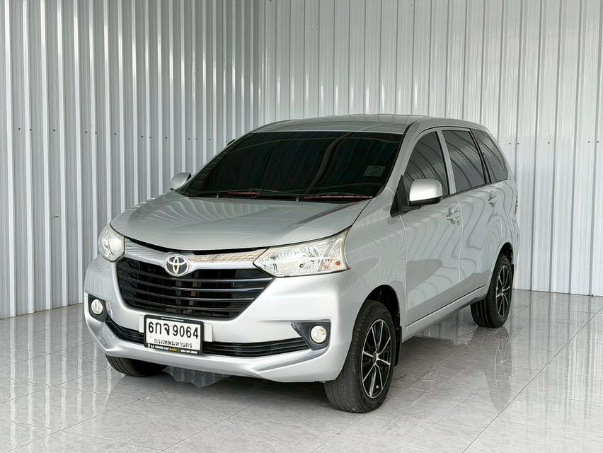 Toyota Avanza 1.5E รุ่นตัวโล ปี2017 เบนซิน เกียร์ออโต้ รถบ้าน รูปที่ 2