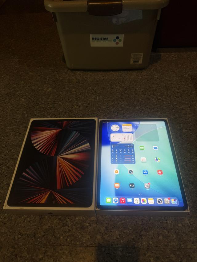 ขายๆๆๆถูกๆๆiPadPro12.9 M1 สีSpace Gray 256กิ๊กWifi Only มีกล่องอีมี่ตรงคับใช้งานดีทุกๆฟังชั่นสูนTrueทุกๆฟังชั่นรีสโตได้ตลอดไม่มีติดไอคราว Model TH/A (