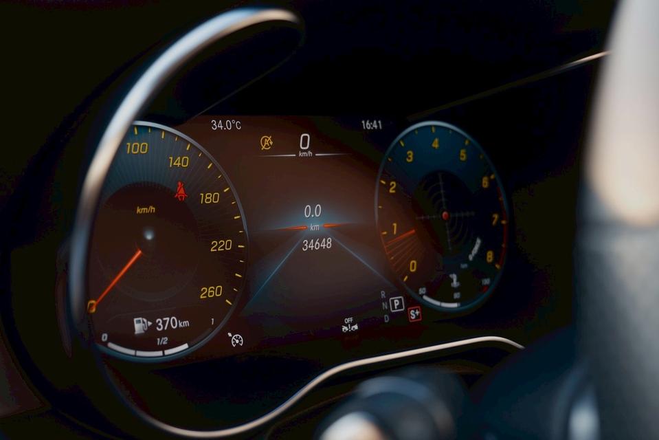 2024 MERCEDES BENZ C200 (W205) Coupe AMG Dynamic ไมล์น้อย 12