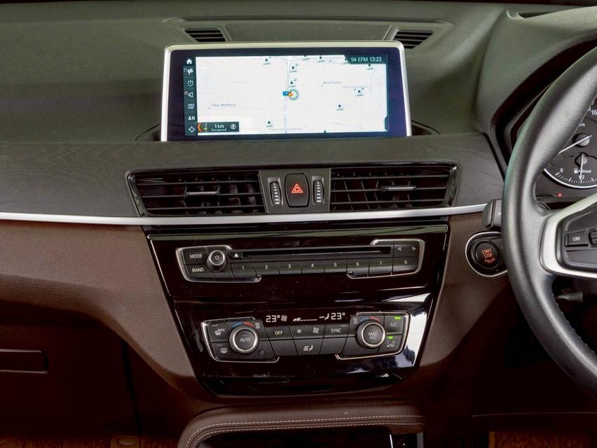 ขาย BMW X1 Sdrive 18D ปี18 9