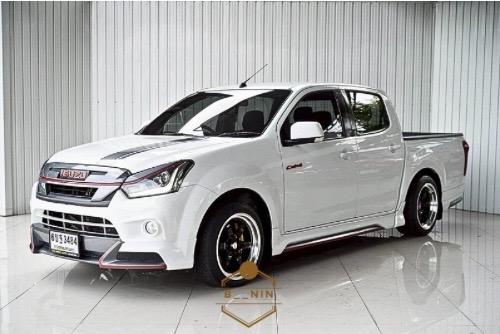 รถยนต์ isuzu 11