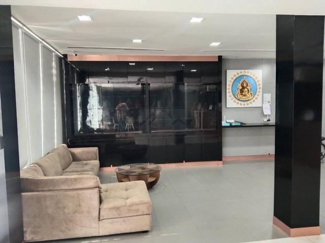 ให้เช่าอาคาร 3 ชั้น ริมถนนพระราม 4 ติดถนนใหญ่ ออฟฟิศพร้อมใช้งาน 3