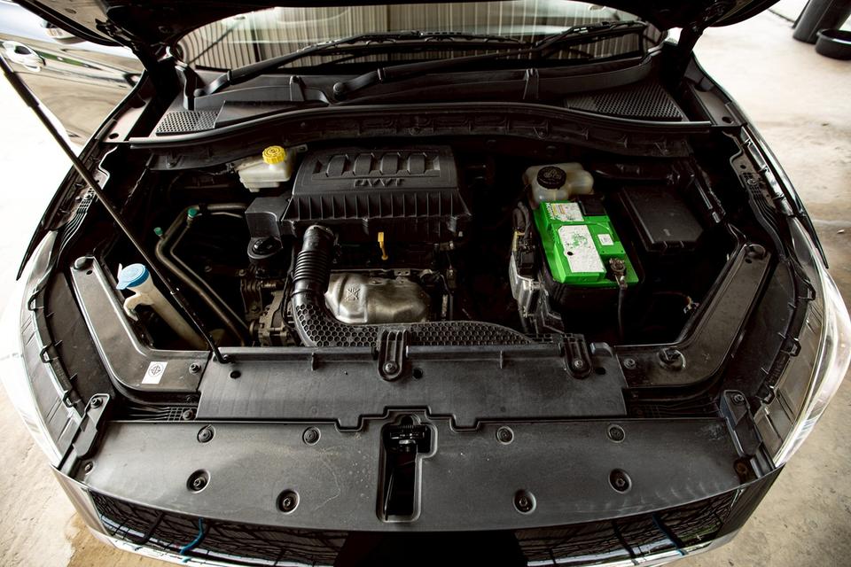 MG ZS 1.5 D ปี 2019 สีดำ มือเดียวป้ายแดง 9