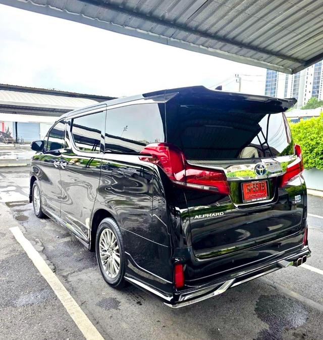 Toyota ALPHARD SRC E-Four สีดำ ปี 2023 ไมล์ 23,000 กม.  4