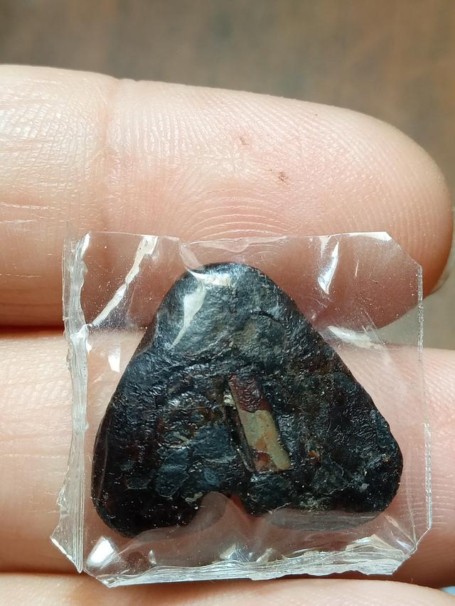 พระปิดตาพิมพ์แจกแม่ครัวหลวงศุขวัดปากคลองมะขามเฒ่าเก่าเก็บองค์นี้กวงมากเคยมีคนขอเช่า ไม่ขายเพราะราคายังไม่ใช่ห่างทุนเกินไปนะคะ รูปย่อยที่ 2