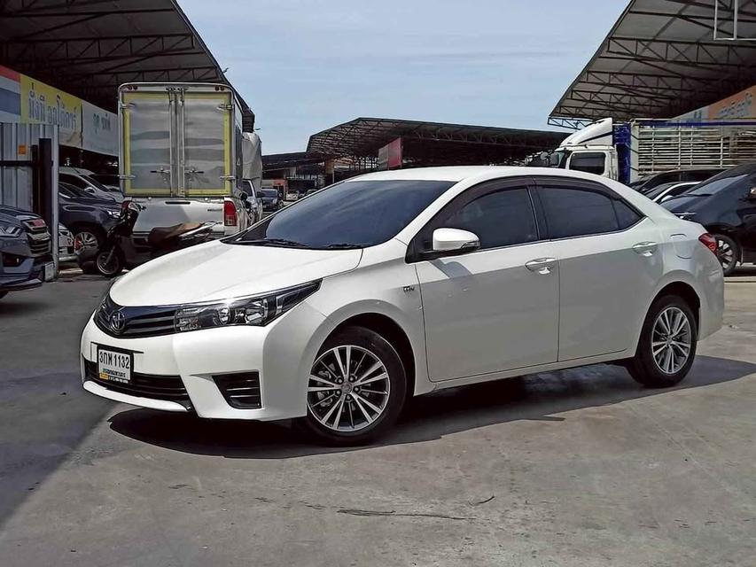 TOYOTA ALTIS 1.8 E เกียร์AT สีขาว ปี2014