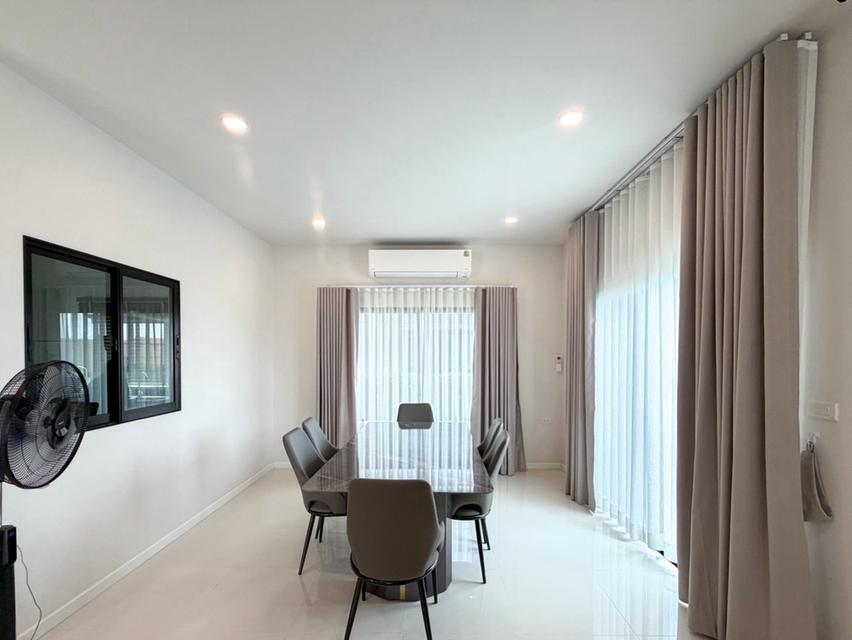 🏡🔥 ให้เช่าบ้านหรู BRITANIA BANGNA–SRIVAREE บ้านหลังมุมติดสวน! 4 ห้องนอน 5 ห้องน้ำ จอดรถ 3 คัน ค่าเช่า 79,000 บาท/เดื 6