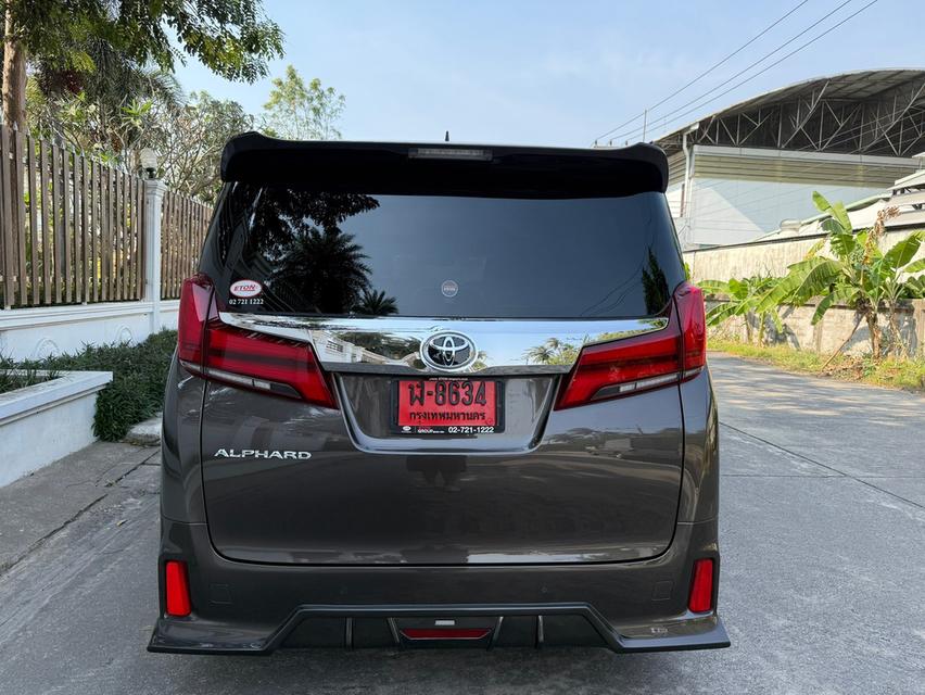 TOYOTA ALPHARD 2.5 SC Package ปี 2023  4