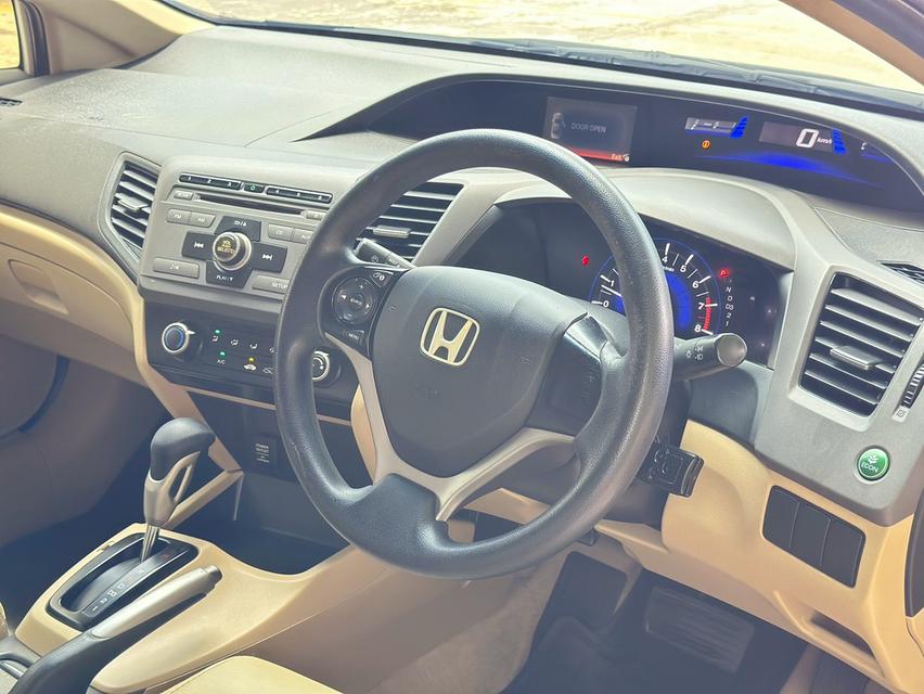 รหัสรถ PAT3571 Honda Civic FB 1.8S ปี 2013 สีขาว 10