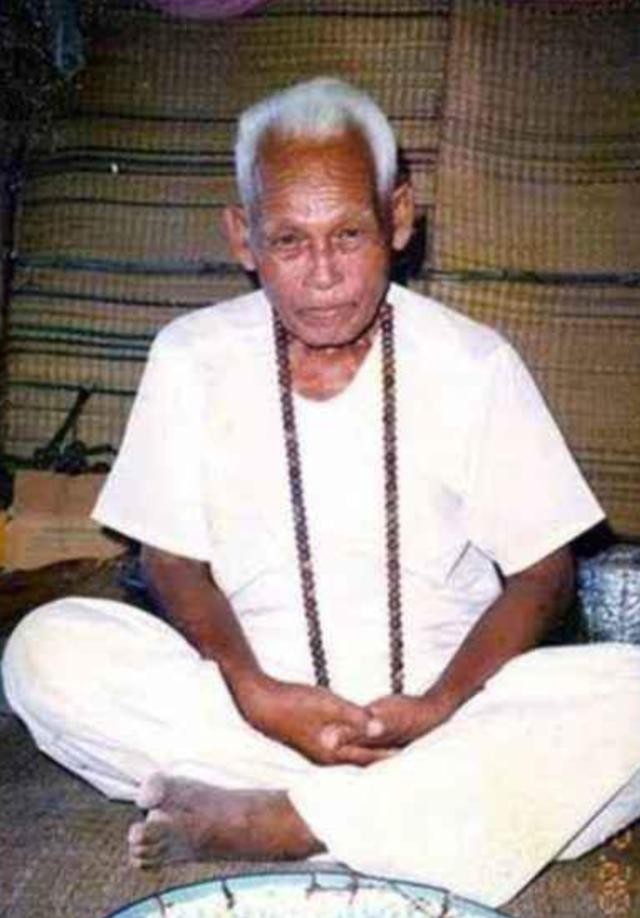 ขุนเเผน อ.เปล่ง บุญยืน รูปที่ 3