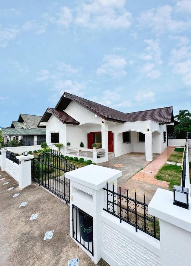 ขายบ้านเดี่ยวใจกลางพัทยา ทำเลดี ราคาสุดพิเศษ / House for sale in pattaya