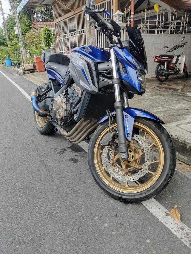 รับซ่อมรถยนต์ รถมอไซค์บิ๊กไบค์ระบบไฟบางบัวทอง