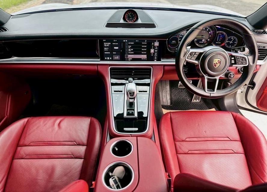 Panamera 4 E-Hybrid 3
