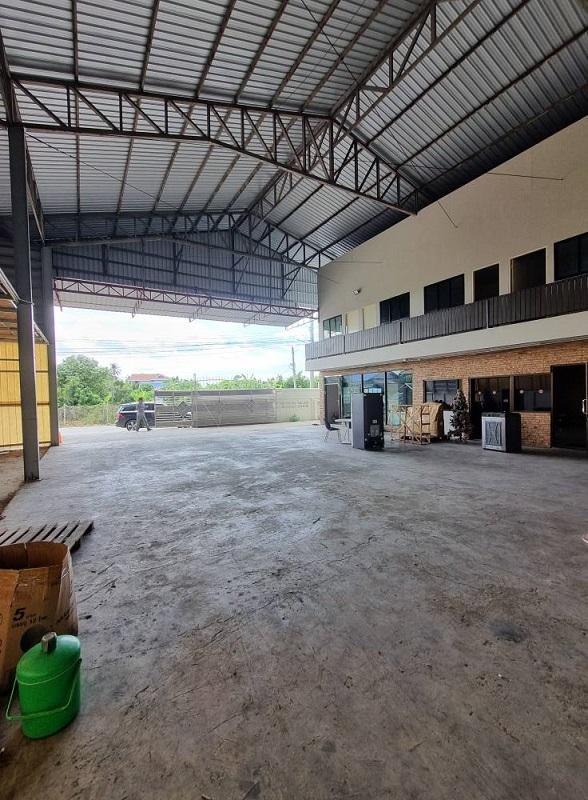 #ให้เช่าโกดังพร้อมออฟฟิตห้องพักคนงานพุทธมณฑลสาย5 ขนาดที่ดินขนาด 1ไร่ 76 ตรว 12