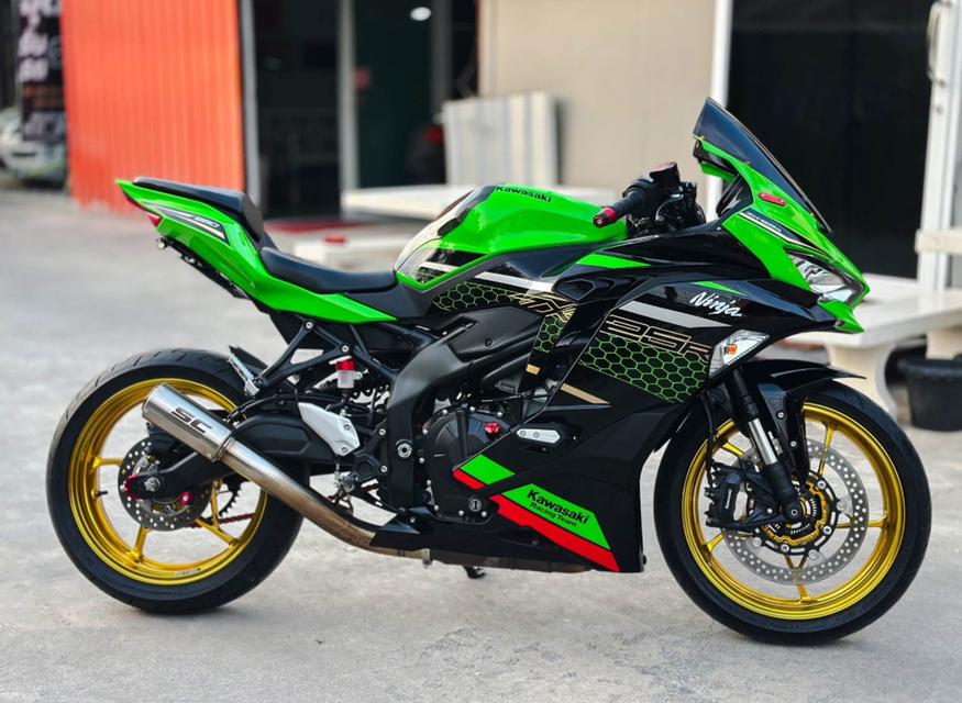 ขายด่วน Kawasaki ZX-25R ปี 2020 3