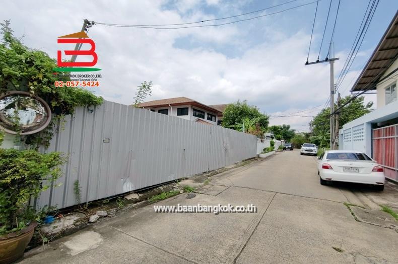 ให้เช่า ที่ดินเปล่า ถมแล้ว ซอยประชาชื่น-นนทบุรี 5 เนื้อที่ 102.9 ตรว. ถนนประชาชื่น ต.บางเขน อ.เมือง จ.นนทบุรี