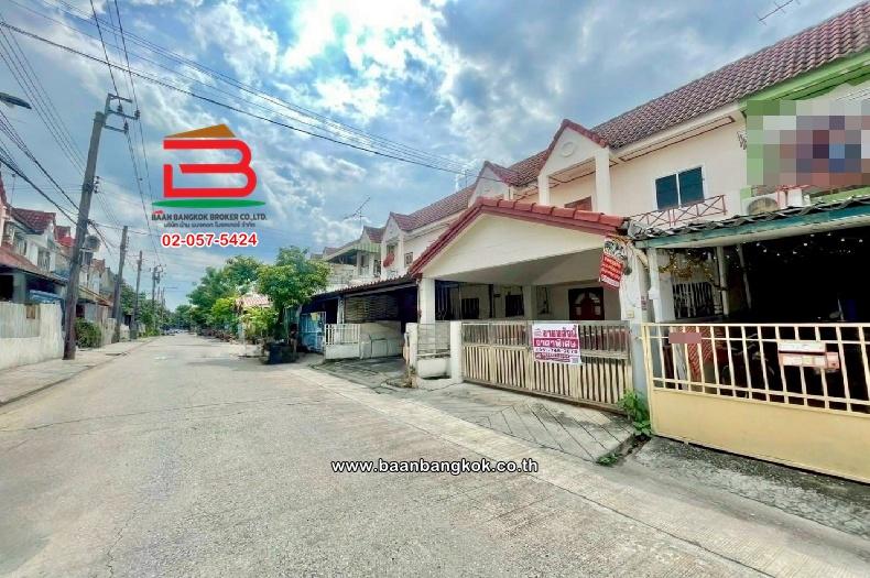 ทาวน์เฮาส์ บ้านสิริกร เนื้อที่ 20.5 ตร.ว (ซอยสามวา 15) แขวงมีนบุรี เขตมีนบุรี กรุงเทพมหานคร
