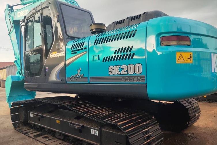 ขาย SK200 KOBELCO รุ่น SUPERX  2