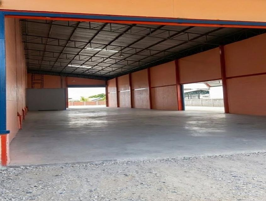 ให้เช่าโกดัง พร้อมสำนักงาน สภาพใหม่ / ซอยบางปลา 2 (ธนสิทธิ์) เทพารักษ์ กม. 14 / พื้นที่โกดัง 420 ตารางเมตร / พื้นที่รอบ ๆ อาคาร 295 ตารางวา 2