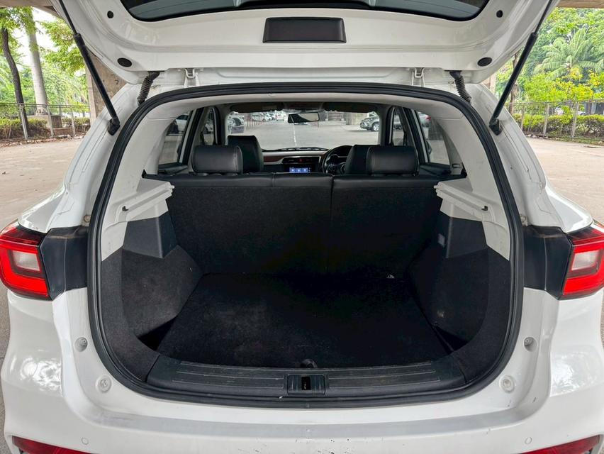 🚗 MG ZS 1.5 X Sunroof AT 2018 รูปที่ 19