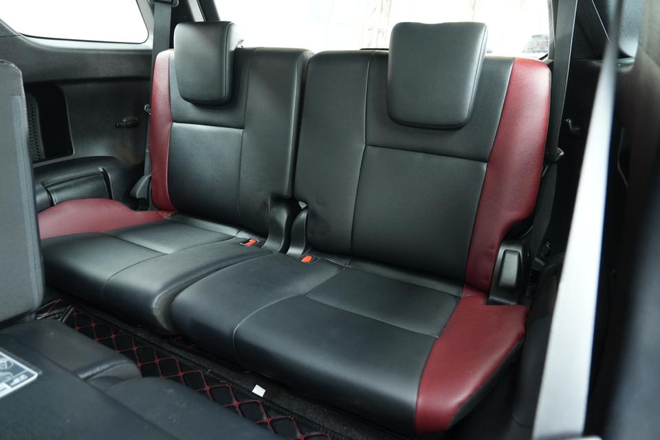 2020 TOYOTA FORTUNER 2.4 Legender 2WD (BLACKTOP) SUV สีขาว-ดำ เลขไมล์ 89220 กม. 14