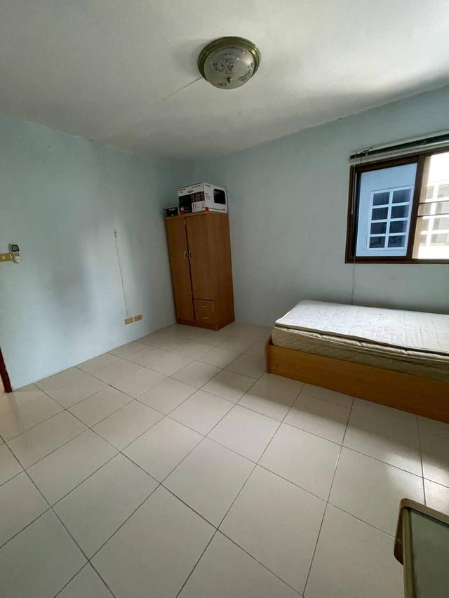Sathorn Suite Condo (สาทรแฮปปี้แลนด์ คอนโด) 10
