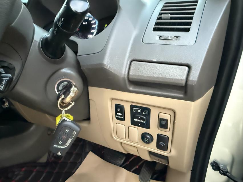 ขาย Toyota Fortuner 3.0V 4wd ปี12 10