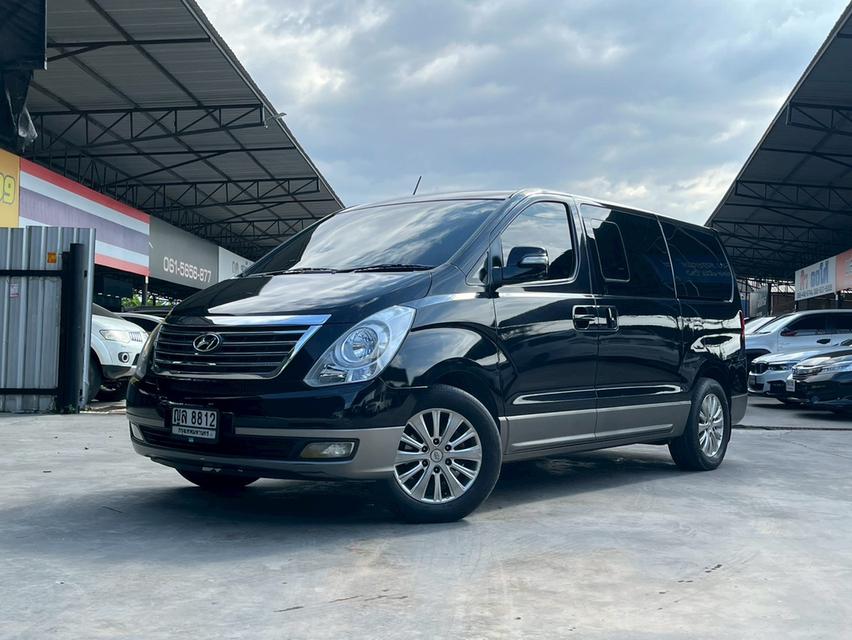 HYUNDAI GRAND STAREX 2.5 VIP เกียร์ AT ปี 2011 สีดำ เบนซินเลข​ไม์   237,652 กมราคา 409,000 บาทโทร 09296998996B384