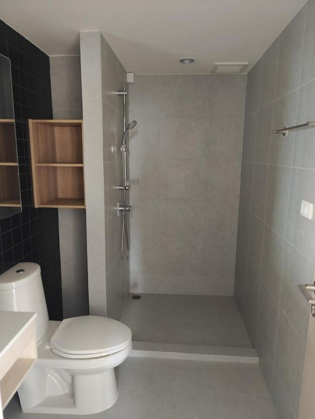 ขายคอนโดห้องมุม Nue Noble แจ้งวัฒนะ 2 ห้องนอน Built-in พร้อมเข้าอยู่ ทำเลดี ติด MRT สถานีเมืองทองธานี 14