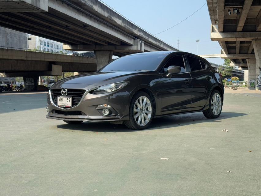 ขายรถ mazda3 2.0S Sport ปี 2015 สีน้ำตาล เกียร์ออโต้ 3