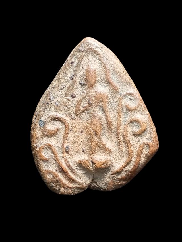 พระลีลาเปลวเพลิง หลวงพ่ออ่ำ วัดชีประขาว สุพรรณบุรี เนื้อดิน ปี2475สภาพสวยมาก 2