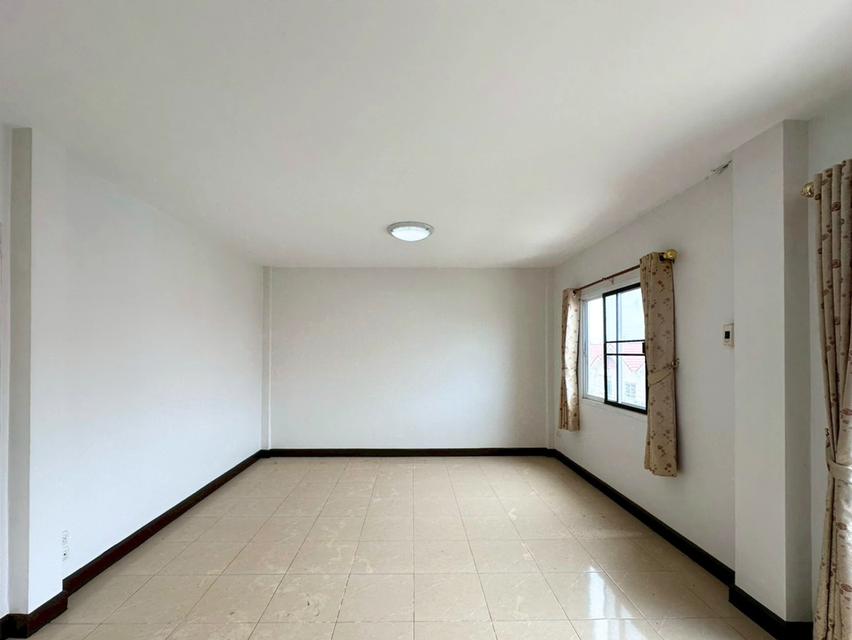 ขายทาวน์โฮม 3 ชั้น โครงการบ้านสุวรรณ สุวรรณภูมิ (Baan Suwan Suvarnabhumi) บางพลี สมุทรปราการ 6