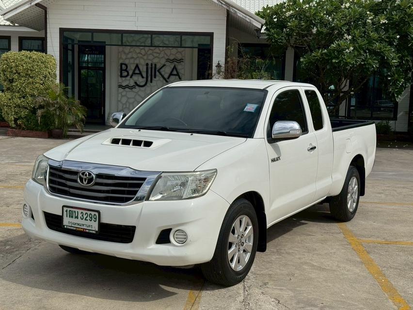 Toyota Vigo 2.5E MT 2015