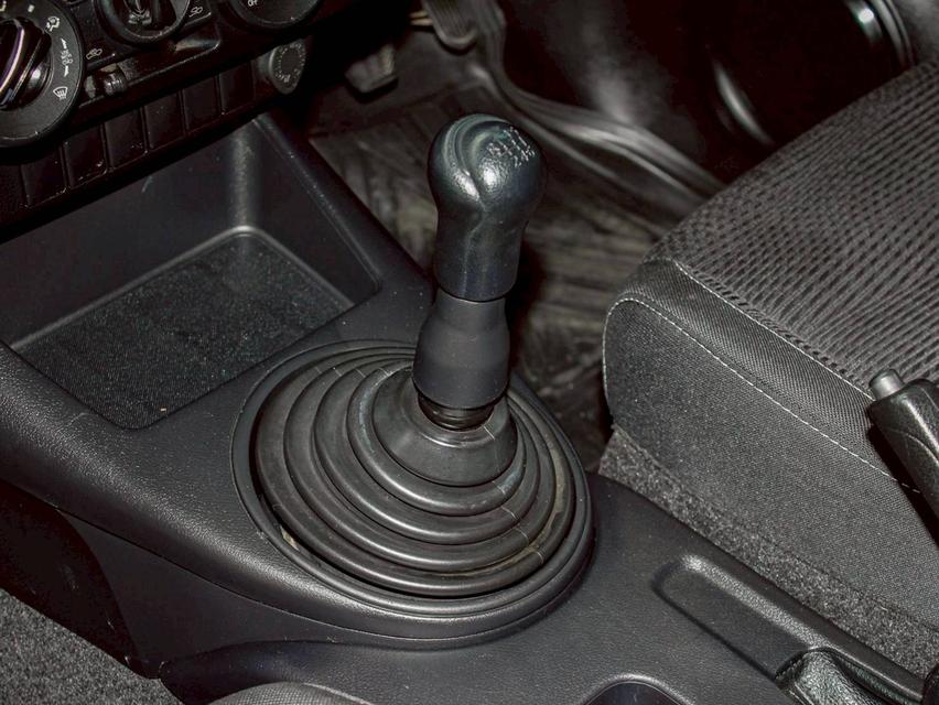 TOYOTA HILUX REVO, 2.4 J PLUS Z EDITION  ปี 2019 15