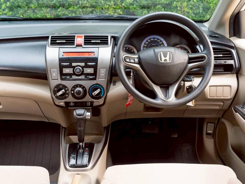 Honda City 1.5V ปี จด 2013 ประกันเครื่องเกียร์3ปี/ 30,000 km 13