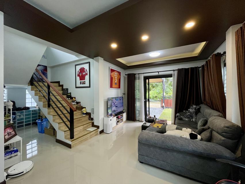 บ้านเดี่ยว 2 ชั้น 3 ห้องนอน 3 ห้องนอน 70 ตร.ว. พื้นที่ใช้สร้อย 180 ตร.ม. เมืองเชียงราย ห่างเซนทรัล 3 กม. แอร์ทุกห้อง เครื่องทำน้ำอุ่น ประตูรีโมท 13