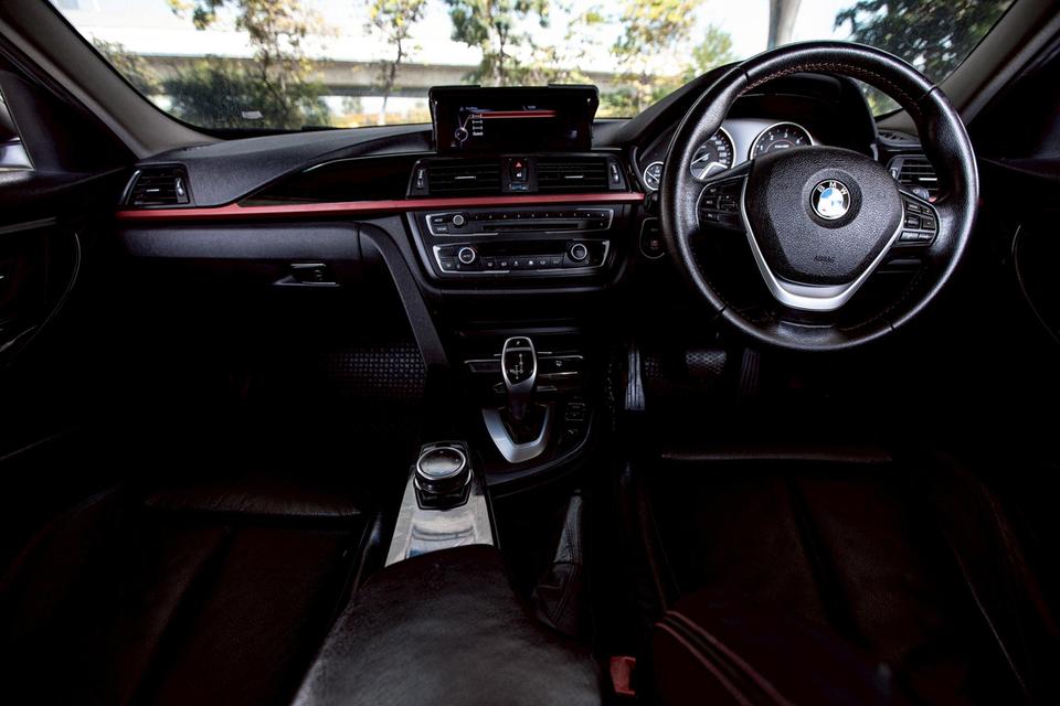 BMW 320d Sport ปี2014 12
