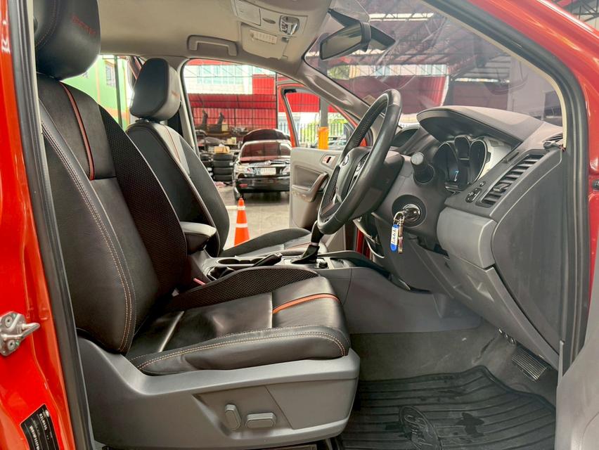 FORD RANGER 3.2 WildTrak Double Cab 4WD ปี 2015 11