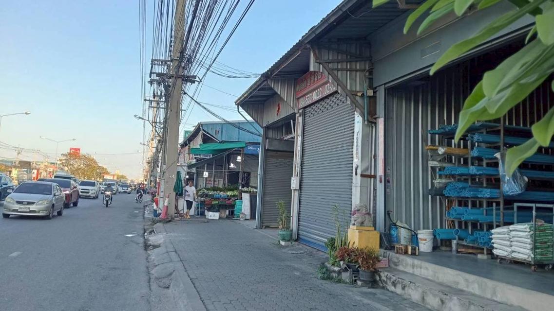 ขายอาคารพาณิชย์ 4 ชั้น 2คูหา ถนนเทพารักษ์ บางพลี สมุทรปราการ 3