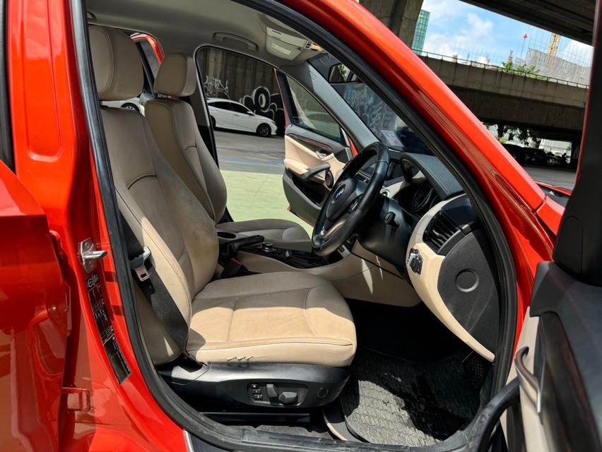 ขายรถ BMW X1 sDrive 1.8i xLine ปี 2015 สีส้ม เกียร์ออโต้ 9