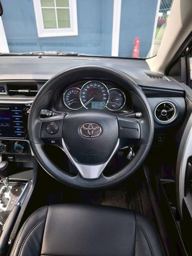 Toyota Altis 1.8E Auto | จดทะเบียน 2018 9