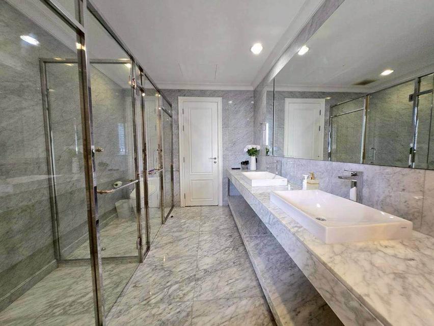 [ให้เช่า] RARE ITEM สุขุมวิท 49/1! บ้านหรูมีลิฟต์ 4 ห้องนอน 6 ห้องน้ำ + รปภ. 24 ชม. เข้าออกทางซอย 47 ได้ (ใกล้สมิติเวช) 6