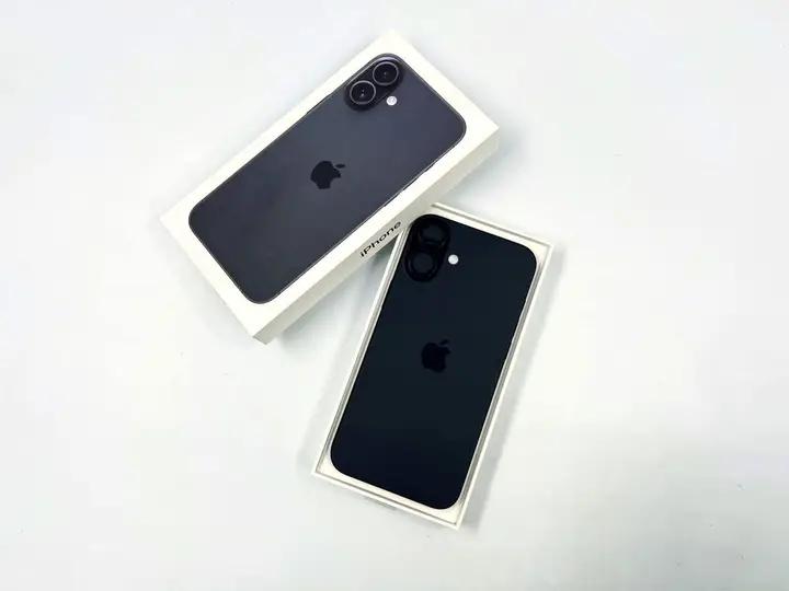 รีบขาย iPhone 16 Plus ใช้งานปกติ  4