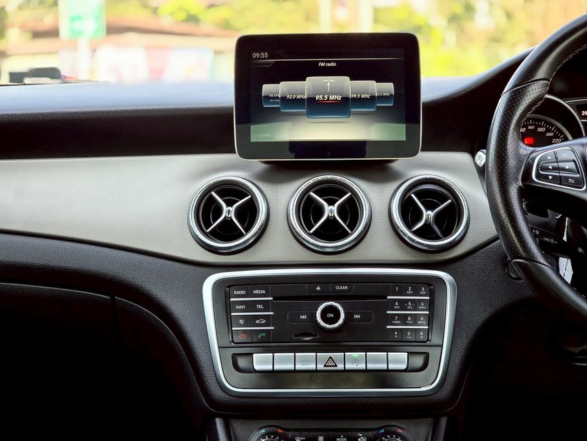 รหัสรถ CBLX1407 💎 Mercedes-Benz CLA 200 Urban 1.6 ปี 2017 รูปที่ 15