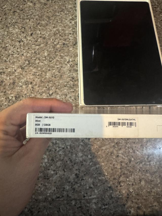 ขายๆๆSamsungTabS9FEPlusสีใหม่Mint128กิ๊กมีกล่องอีมี่ตรงสูนTrueสภาพสวยการใช้งานดีเยี่ยมทุกๆฟังชั่นเครื่องรีสโตได้ตลอดไม่มีติดแอคเค้าใดๆคับ ( จอขาวจั๊วไ รูปที่ 7