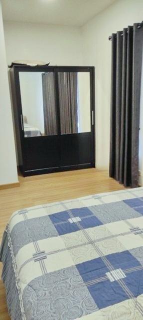 เช่าทาวน์โฮม 2 ชั้น รามคำแหง 156-158 ซอยมิสทีน 4นอน 2 น้ำ ใกล้ตลาดเกรียงไกร 700 ม. เคหะร่มเกล้า64 5