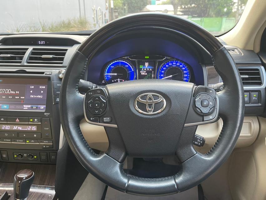 ขาย Toyota Camry 2.5Hybrid ปี17 12