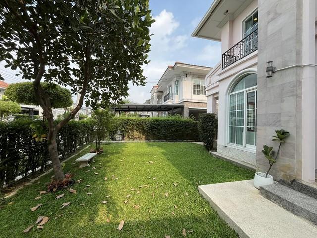 For Rent บ้านเดี่ยว หมู่บ้าน Casa Grand (พุทธมลฑลสาย 1 )เนื้อที่ 89 ตรว. พื้นที่ใช้สอยประมาน 300 ตรม. หน้าบ้านหันทิศเหนือ 3 ห้องนอน 5