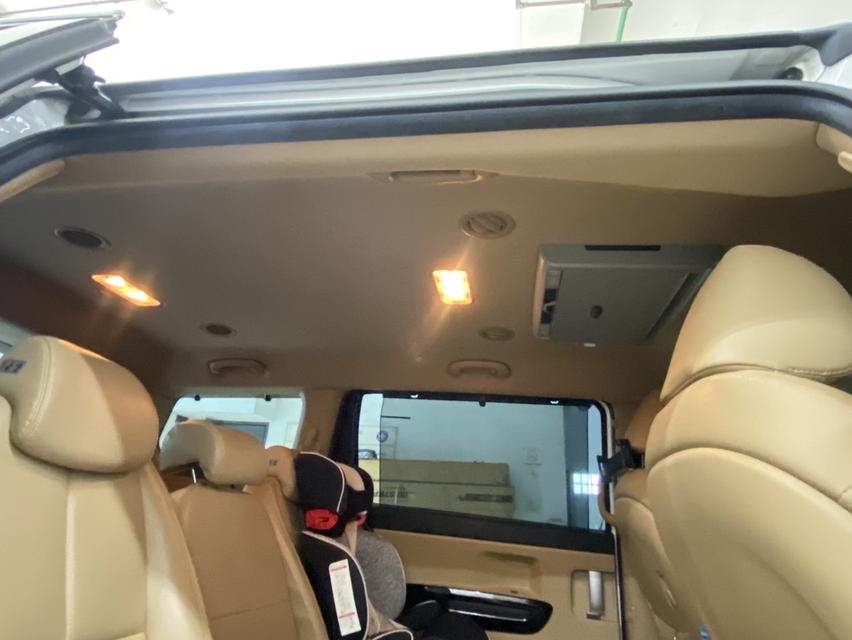 ขายรถ Kia Grand Carnival EX ปี 2021 8